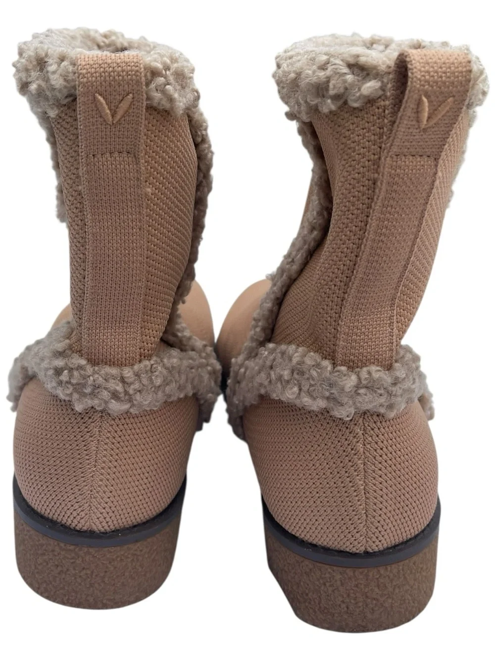 Vivaia comfortable women